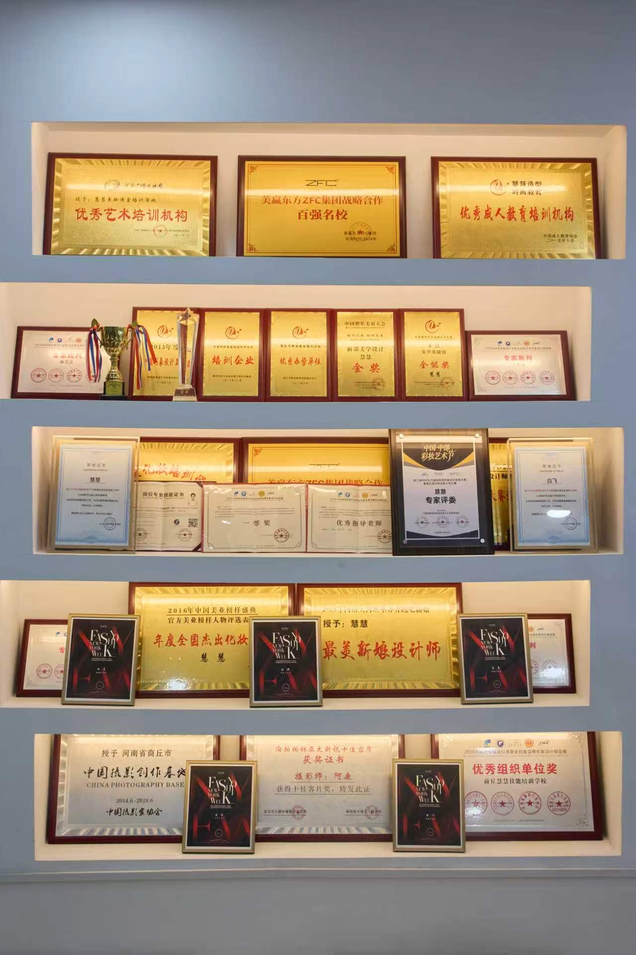 a932288c925ff5972696aad5c590c580.jpg